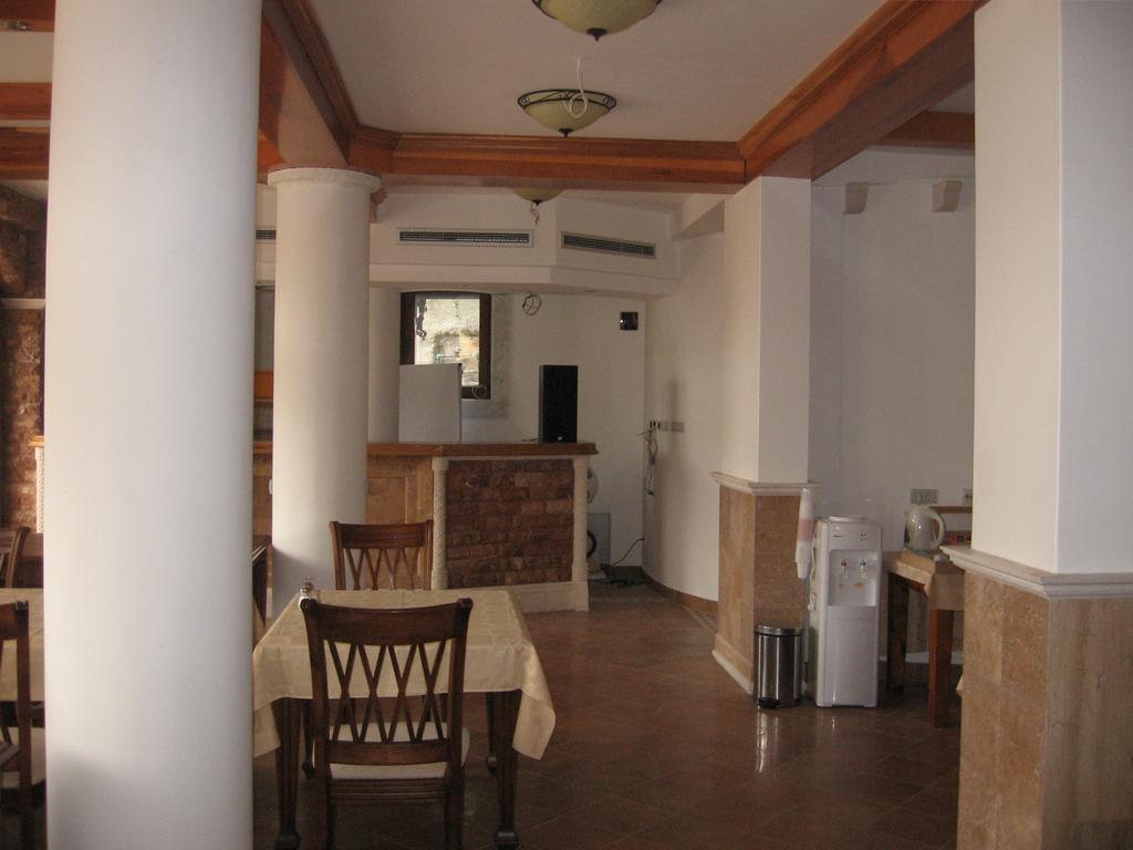 Apartments And Rooms Levantin Inn Sveti Stefan Bagian luar foto