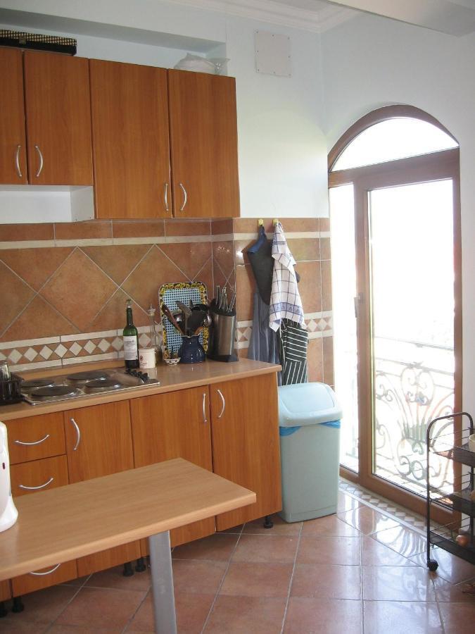 Apartments And Rooms Levantin Inn Sveti Stefan Ruang foto